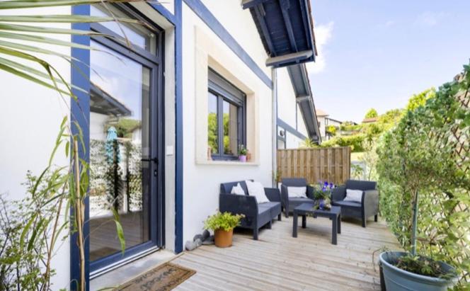 Loft Frontiere Montagne Et Plage ยูร์รูญ ภายนอก รูปภาพ